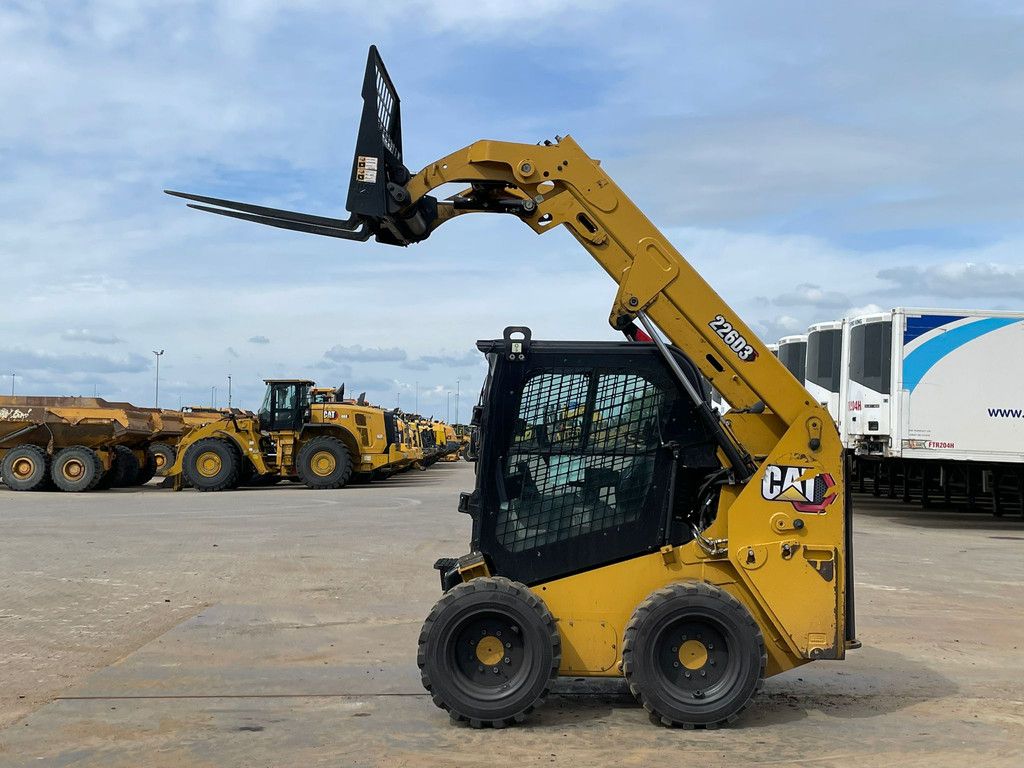 Caterpillar 226D3