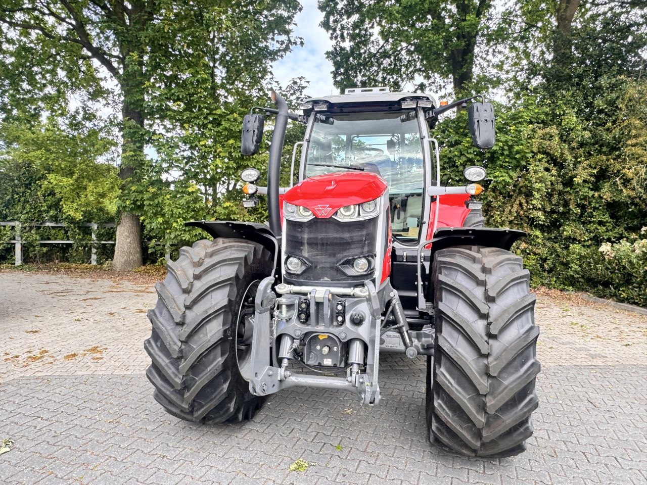Massey Ferguson 7s.210 DynaVT