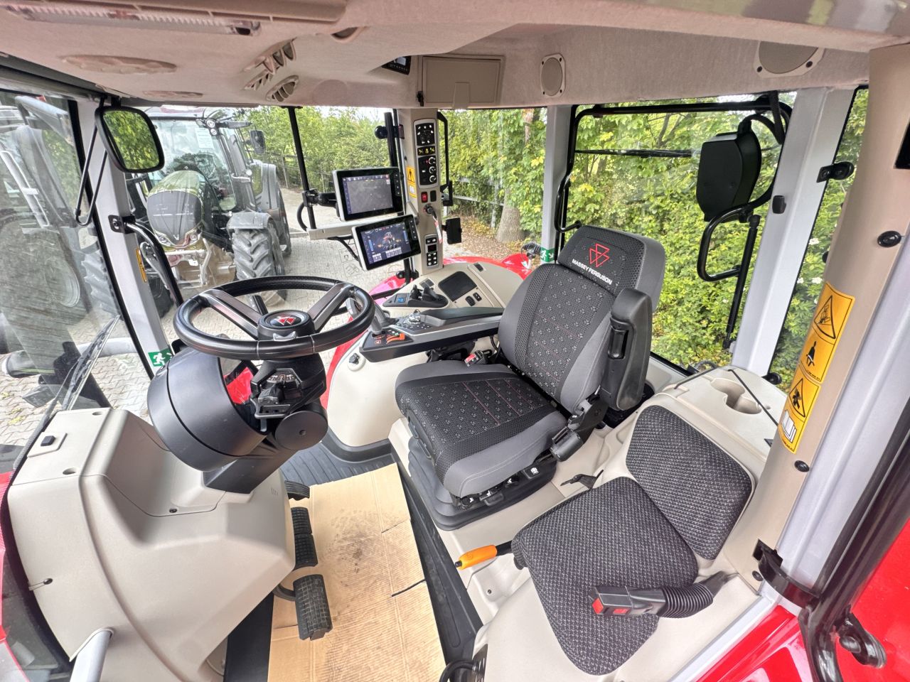 Massey Ferguson 7s.210 DynaVT
