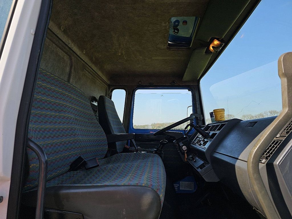 RENAULT MIDLINER S135 machnine transporter