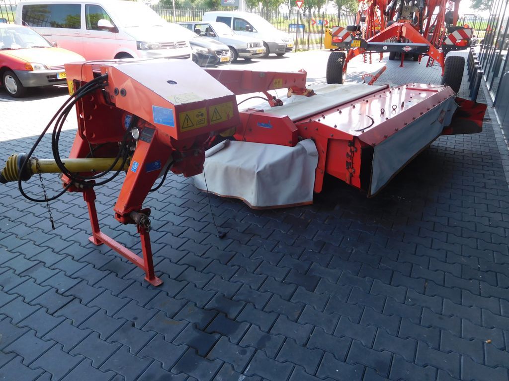 KUHN FC 313