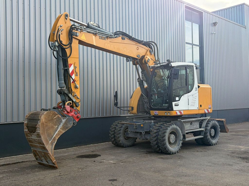 Liebherr A918 Compact Litronic