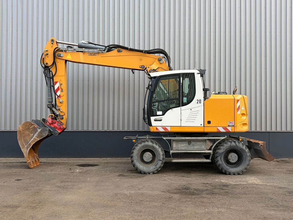 Liebherr A918 Compact Litronic