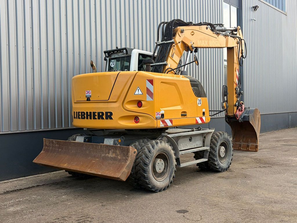 Liebherr A918 Compact Litronic