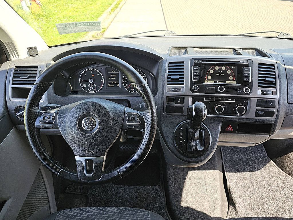 VOLKSWAGEN TRANSPORTER 2.0 TDI l1h1 140pk automaat!