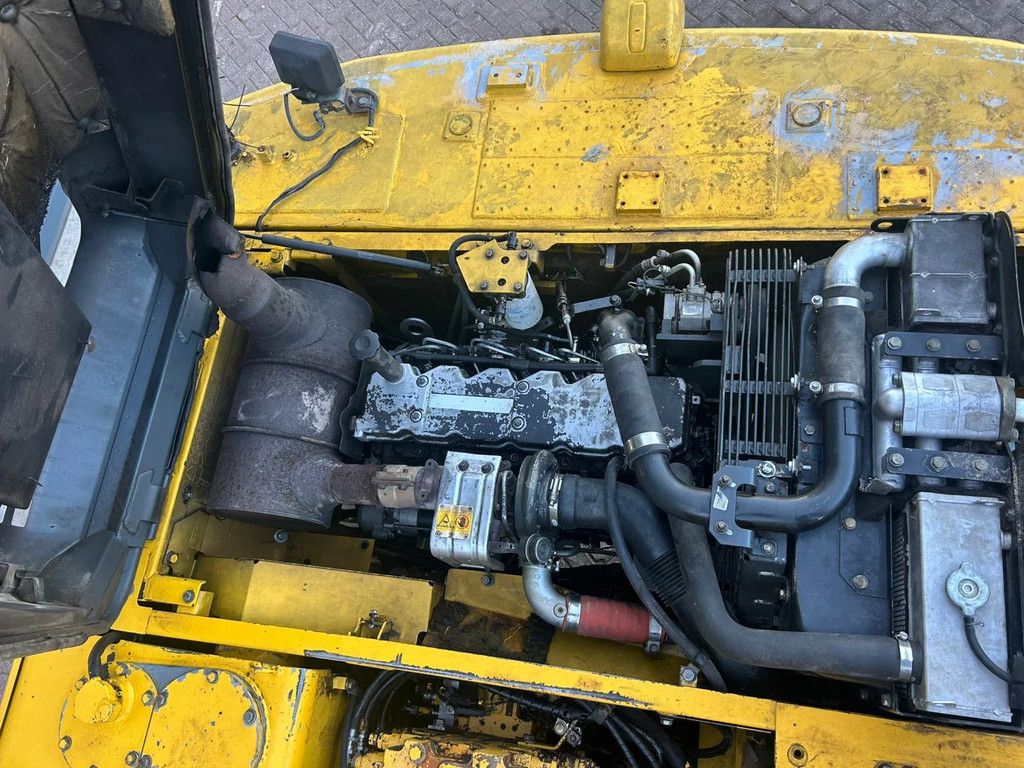 Komatsu PC 240LC-8