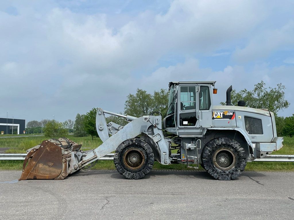 Caterpillar 930M