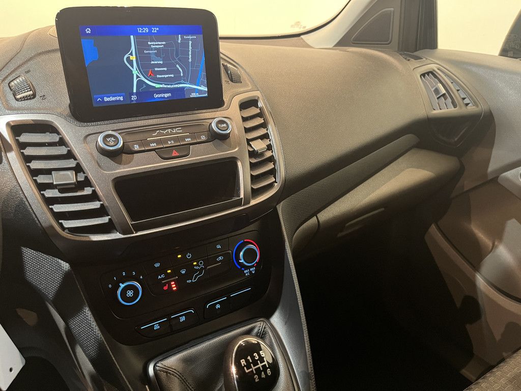Ford Transit Connect 1.0 Ecoboost L2 Trend Benzine Servicebus / Sortimo Inrichting / Euro 6 / Airco / CarPlay / Camera / Cruise Control / Navigatie / 3-Zits / 35.000 KM !!