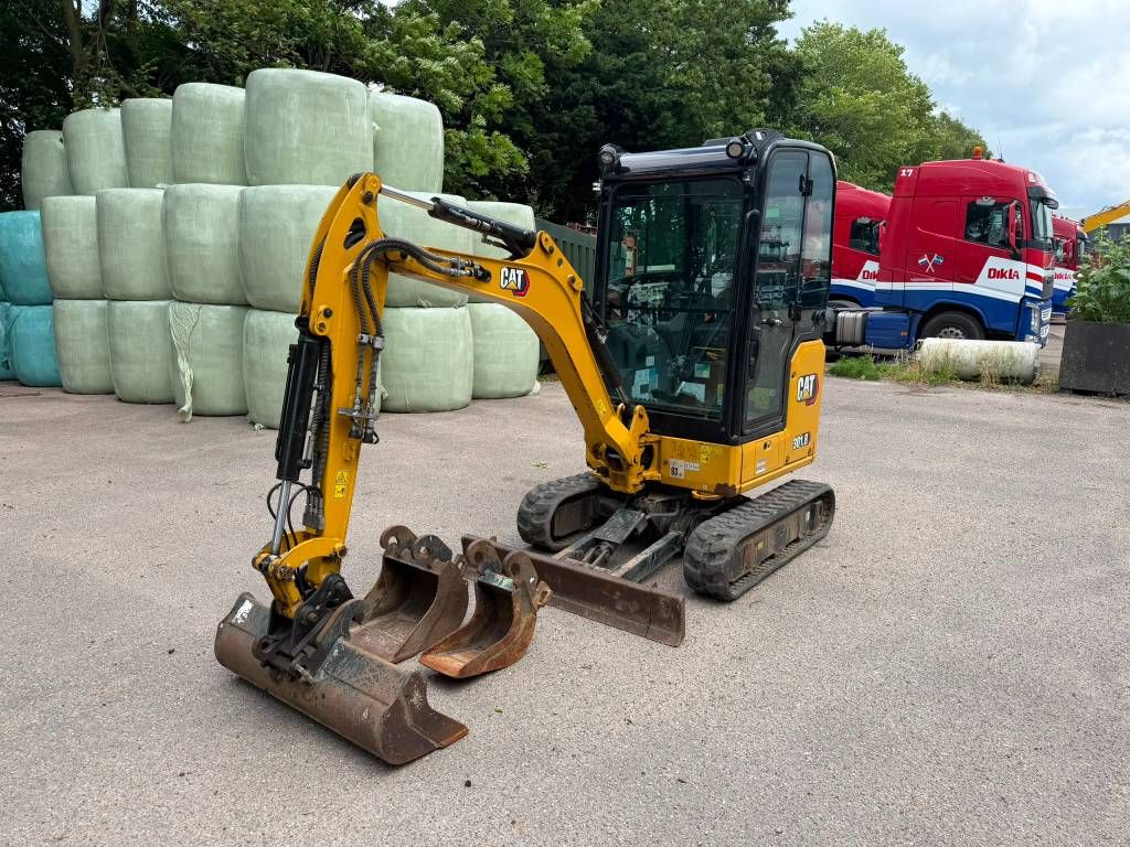 CAT 301.8 - A/C!