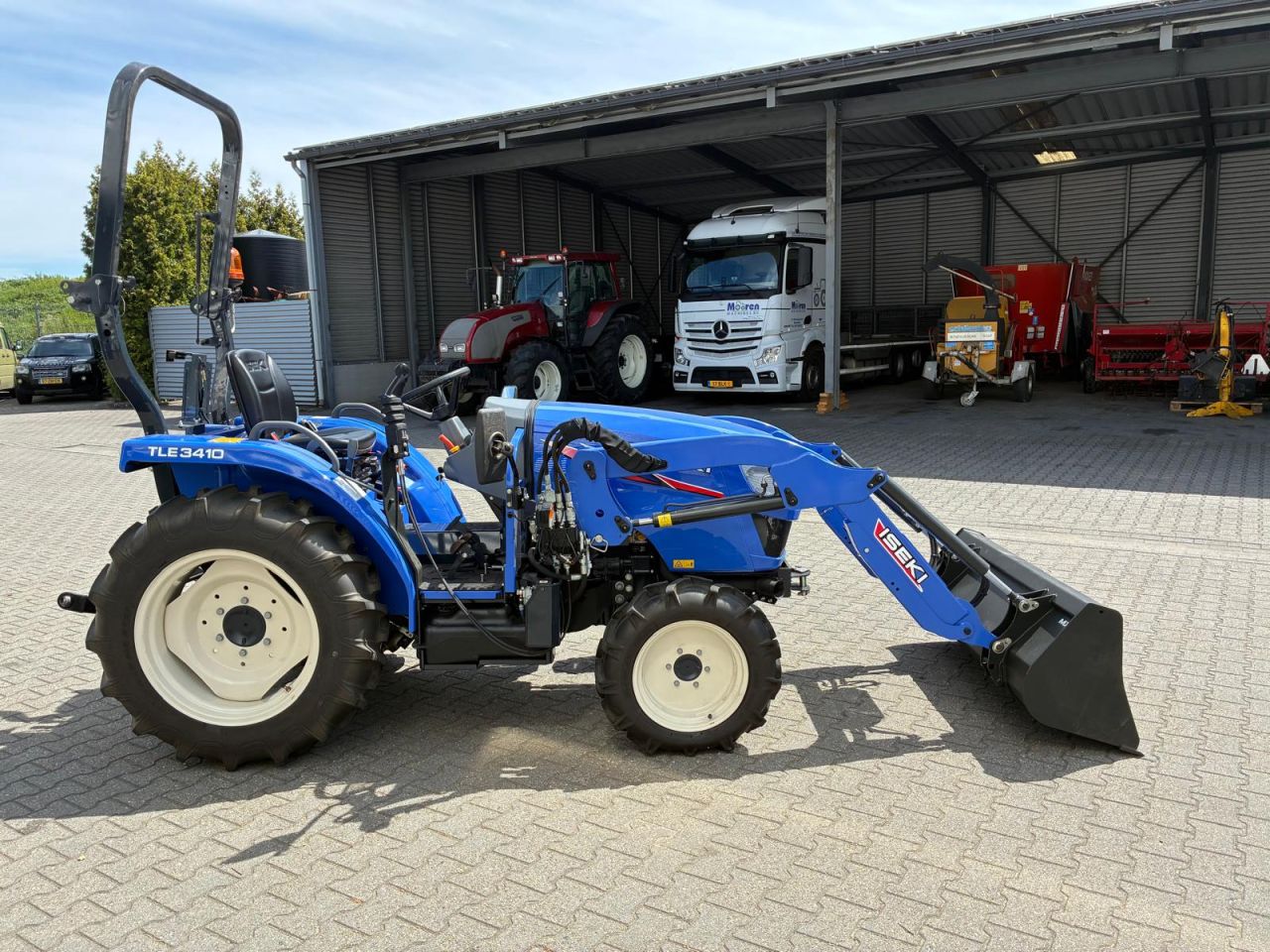 Iseki TLE3410 tractor met voorlader