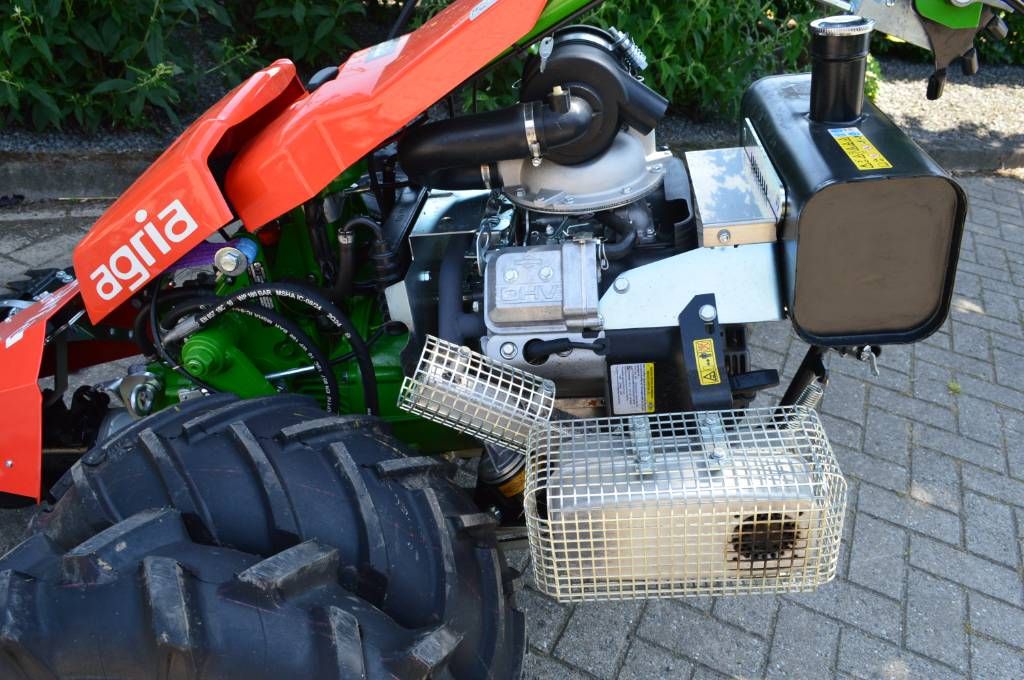Agria 5900 Taifun met Agria Dubbelmes Maaibalk