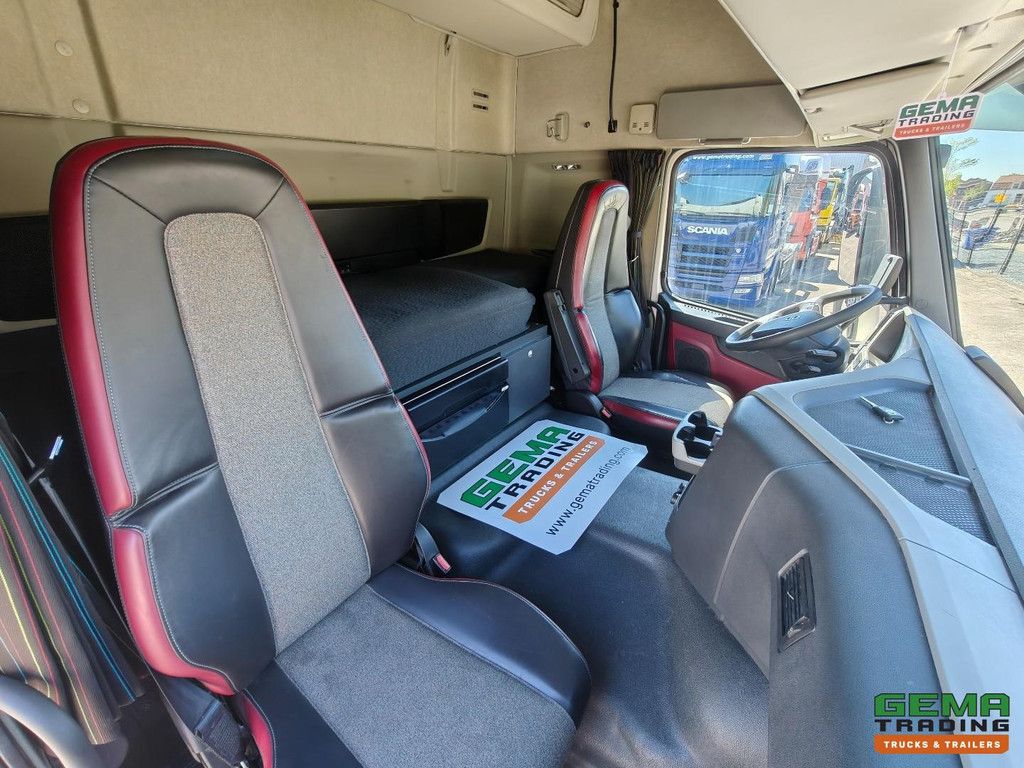 Volvo FM 460 4x2 Euro6C Globetrotter - Automatic - Air Conditioning - Dutch Truck