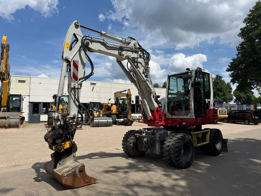 Takeuchi TB295W