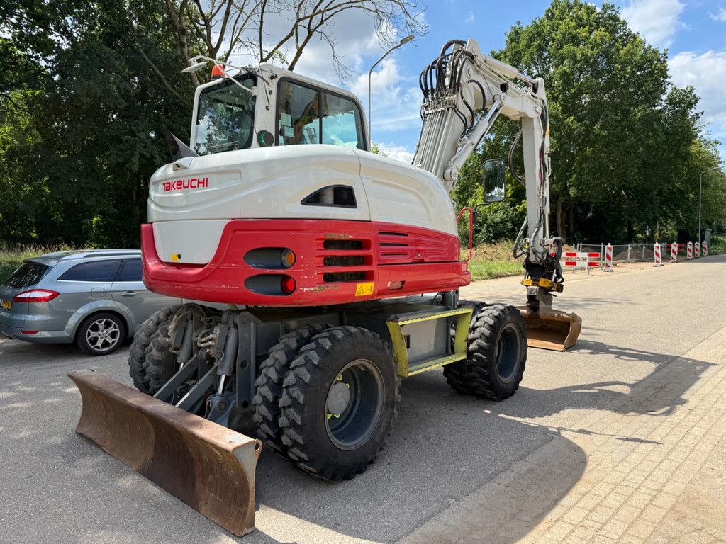 Takeuchi TB295W