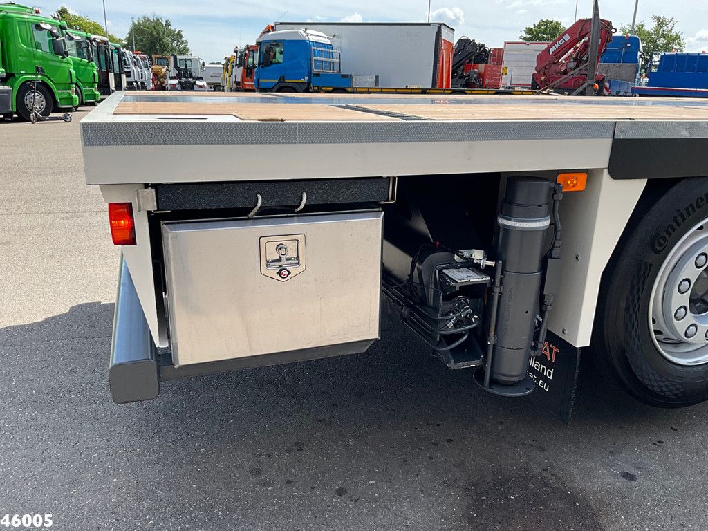 Volvo FH 500 Euro 6 8x2 HMF 95 Tonmeter laadkraan + Fly-Jib NEW & UNUSED!