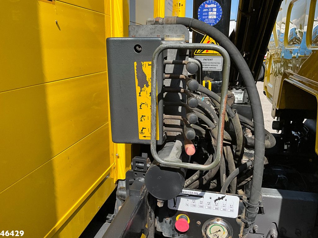Renault Midlum 220 Hiab 4 Tonmeter laadkraan