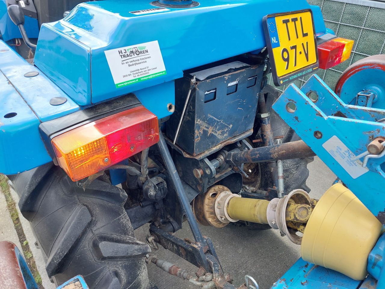 Iseki TU 315 F met KENTEKEN