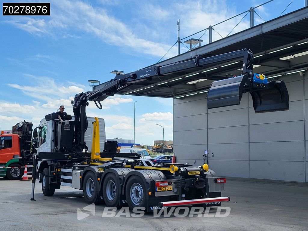 Volvo FM 460 8X4 NEW NL-Truck! Palfinger Epsilon Q200Z 95TR + HT24 TEC Hooklift Knijperauto