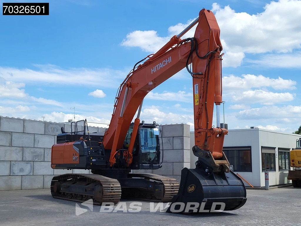 Hitachi ZX350 LC-7