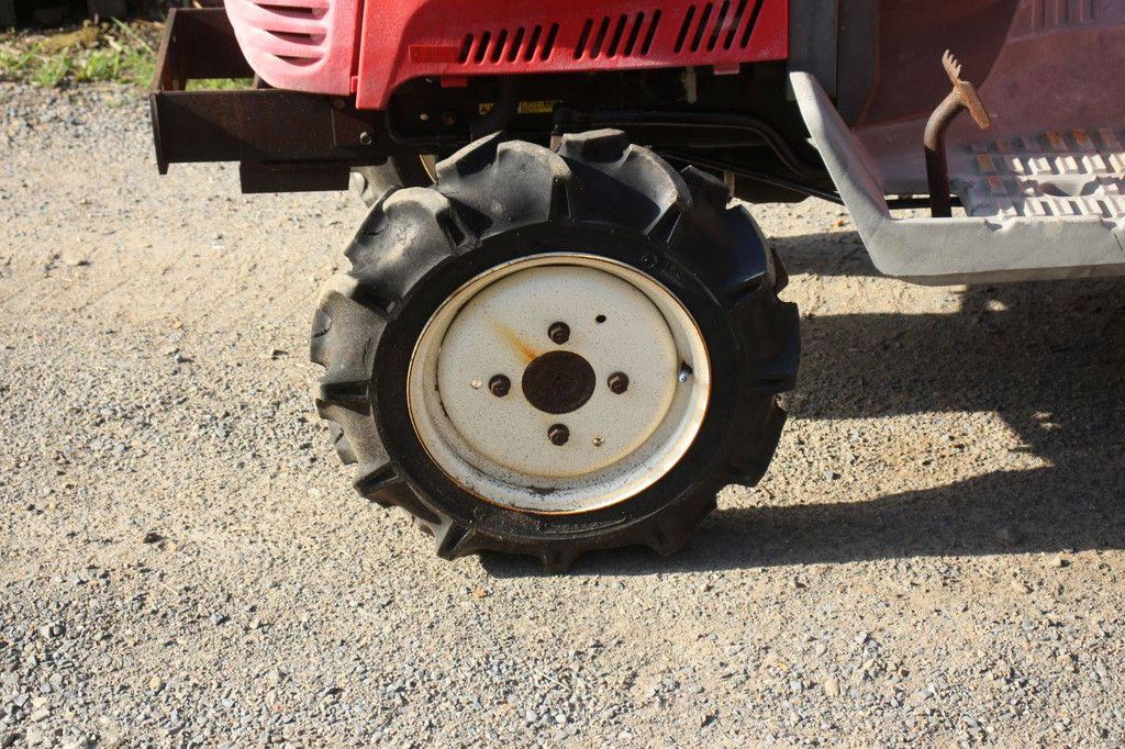 Minitraktor Yanmar Ke-2D Diesel 12,5 PS