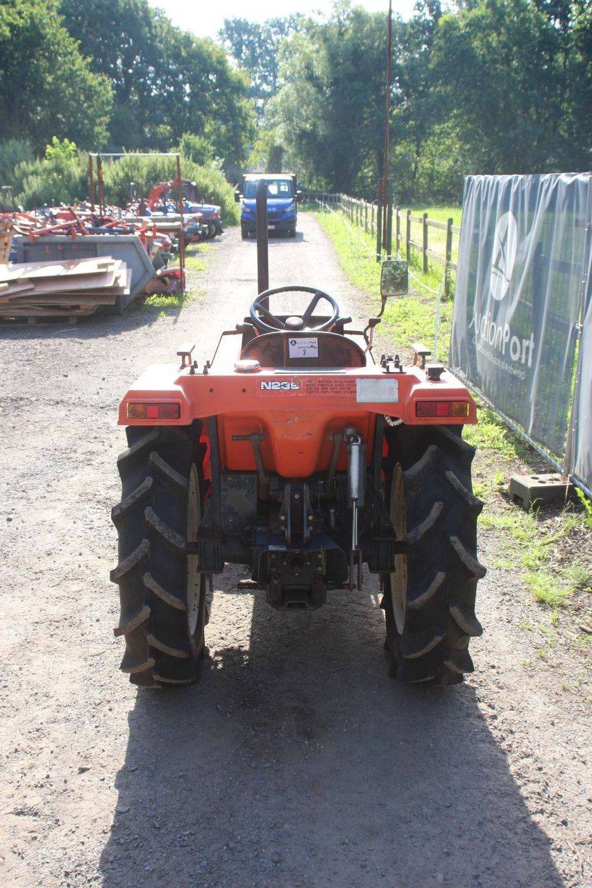Kleintraktor Hinomoto N239 Diesel 24 PS