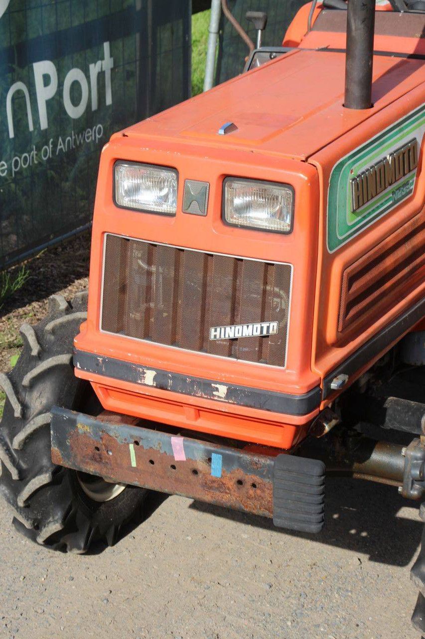 Kleintraktor Hinomoto N239 Diesel 24 PS