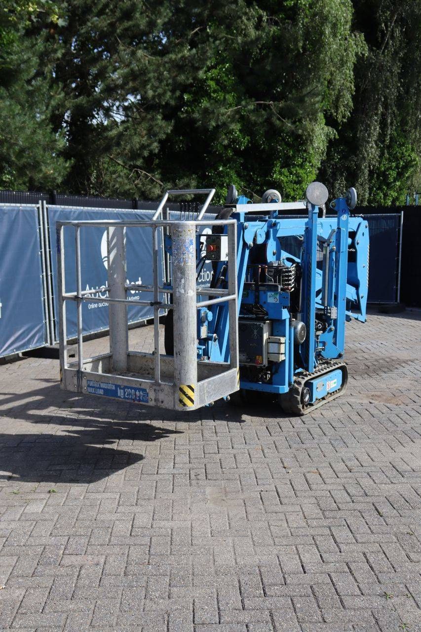 Spider lift Easylift R130 Diesel 200kg 12.2m