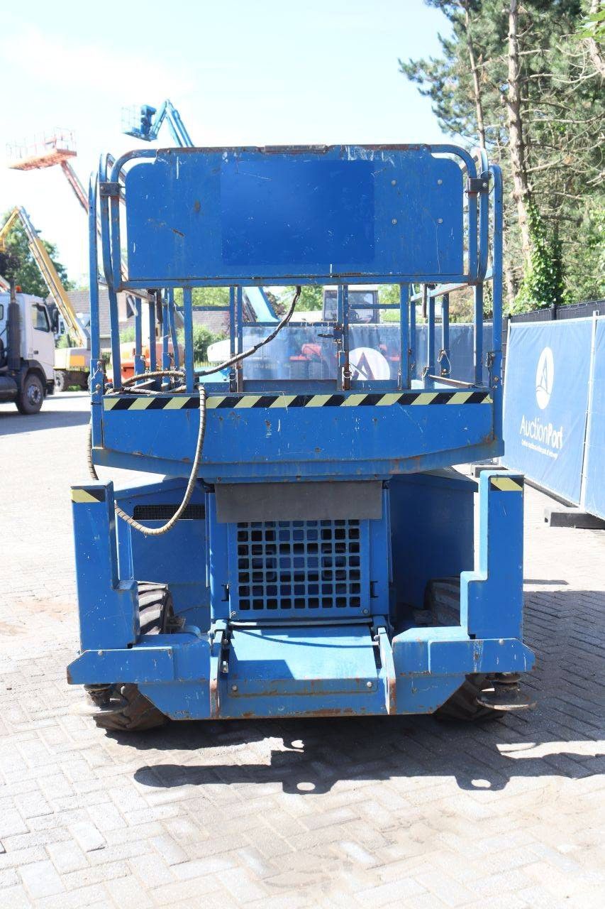 Scherenbühne JLG 260MRT Diesel 570kg 9,9m 2008