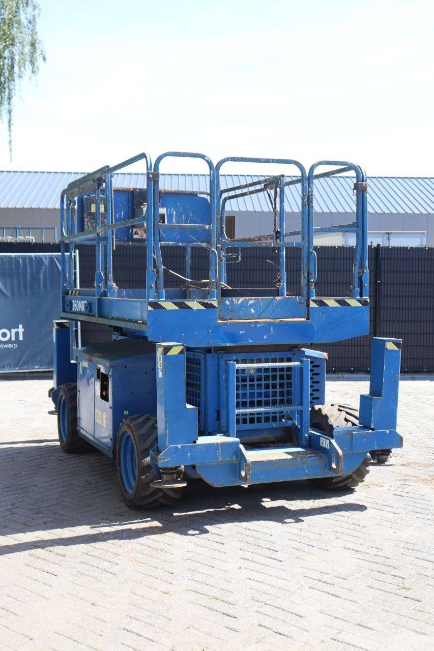 Scherenbühne JLG 260MRT Diesel 570kg 9,9m 2008