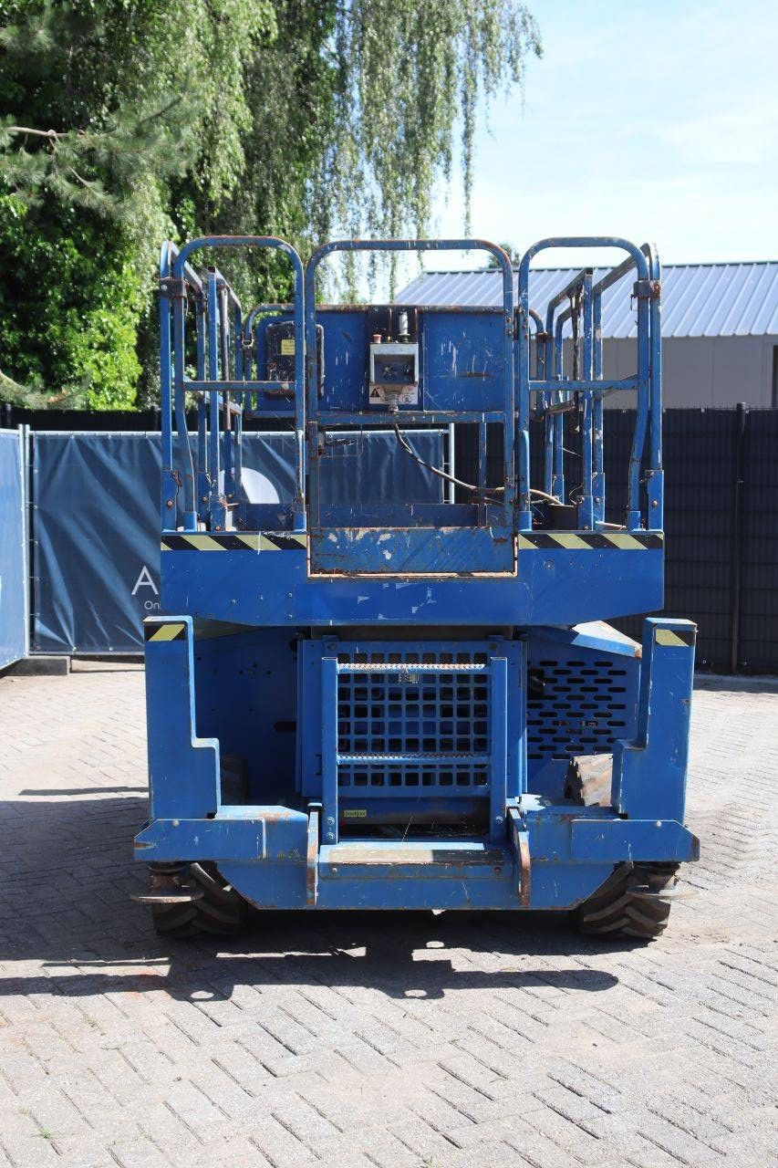 Scherenbühne JLG 260MRT Diesel 570kg 9,9m 2008