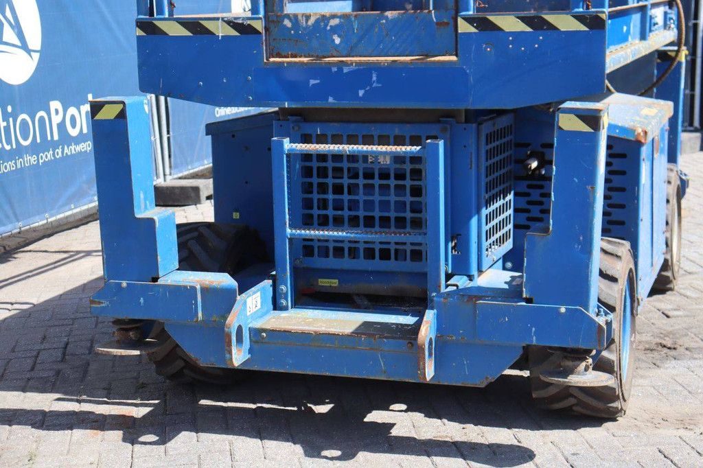 Scherenbühne JLG 260MRT Diesel 570kg 9,9m 2008