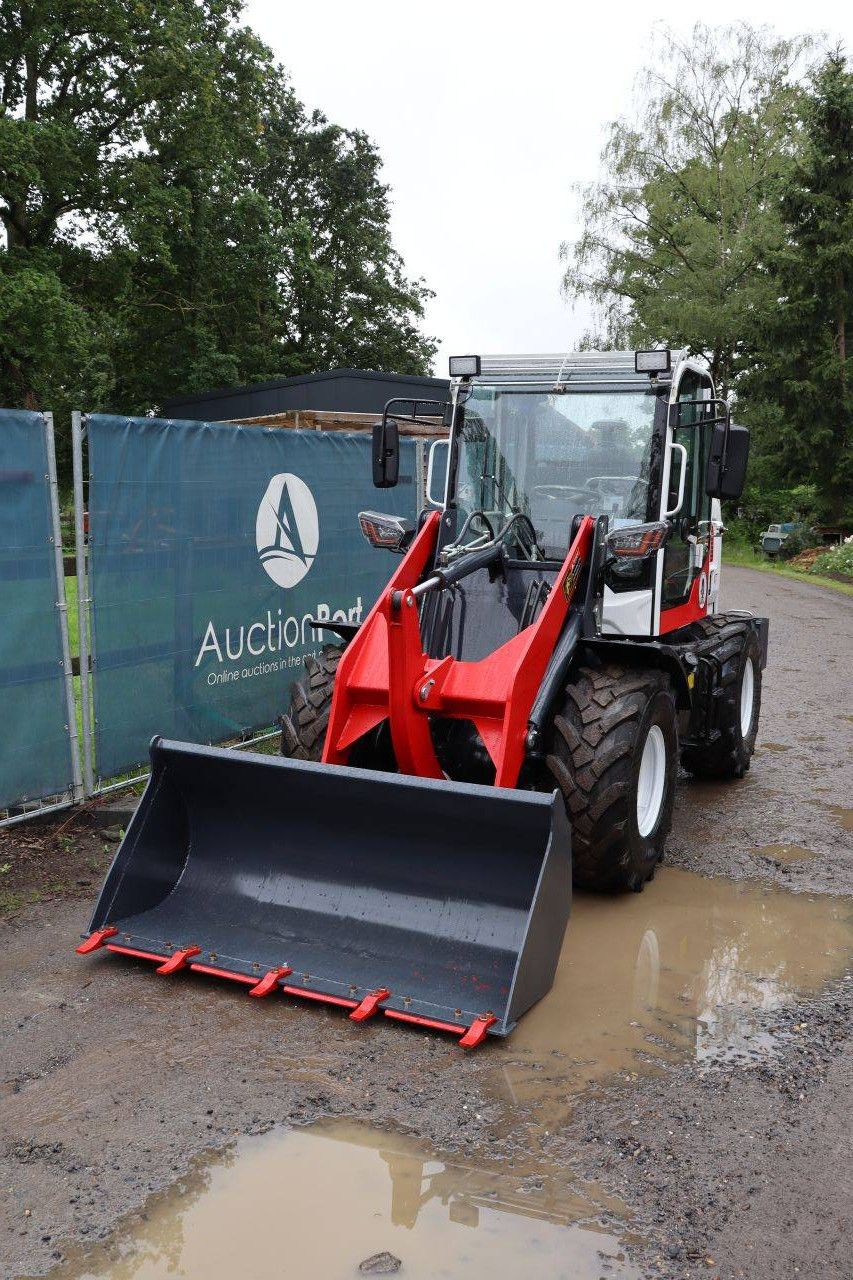 Articulated Loader BEARTRAC CM20 Diesel 19kW 2026 New