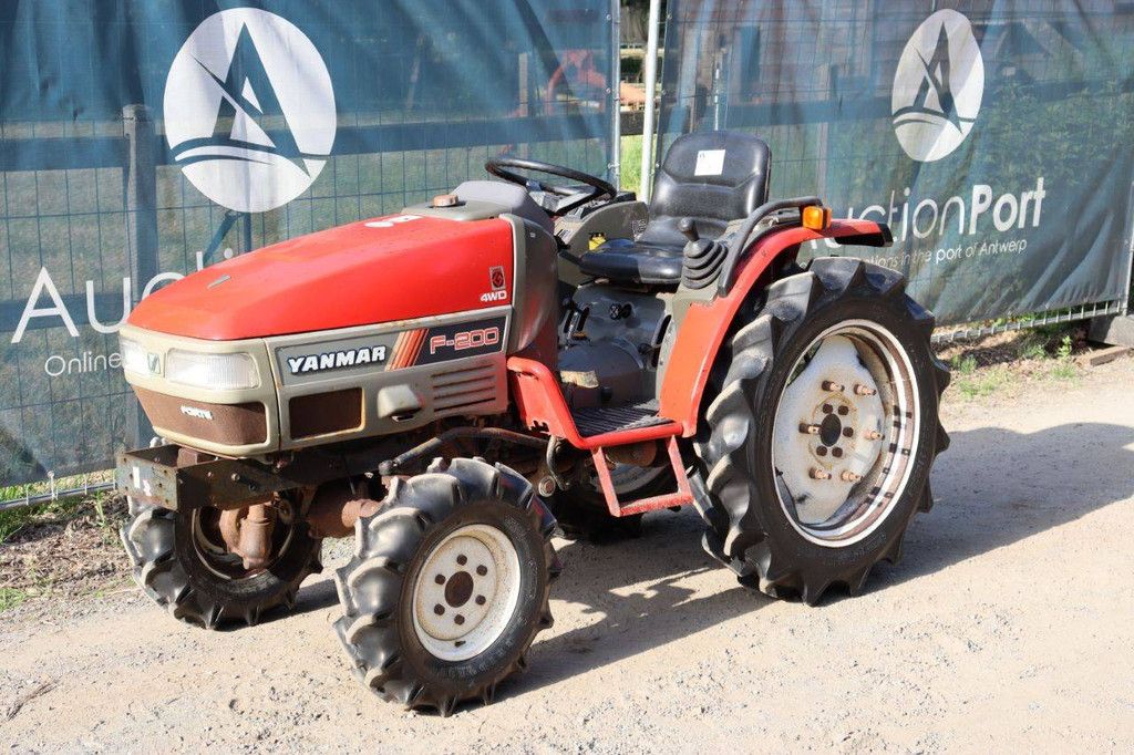 Minitractor Yanmar F-200 Diesel 20pk