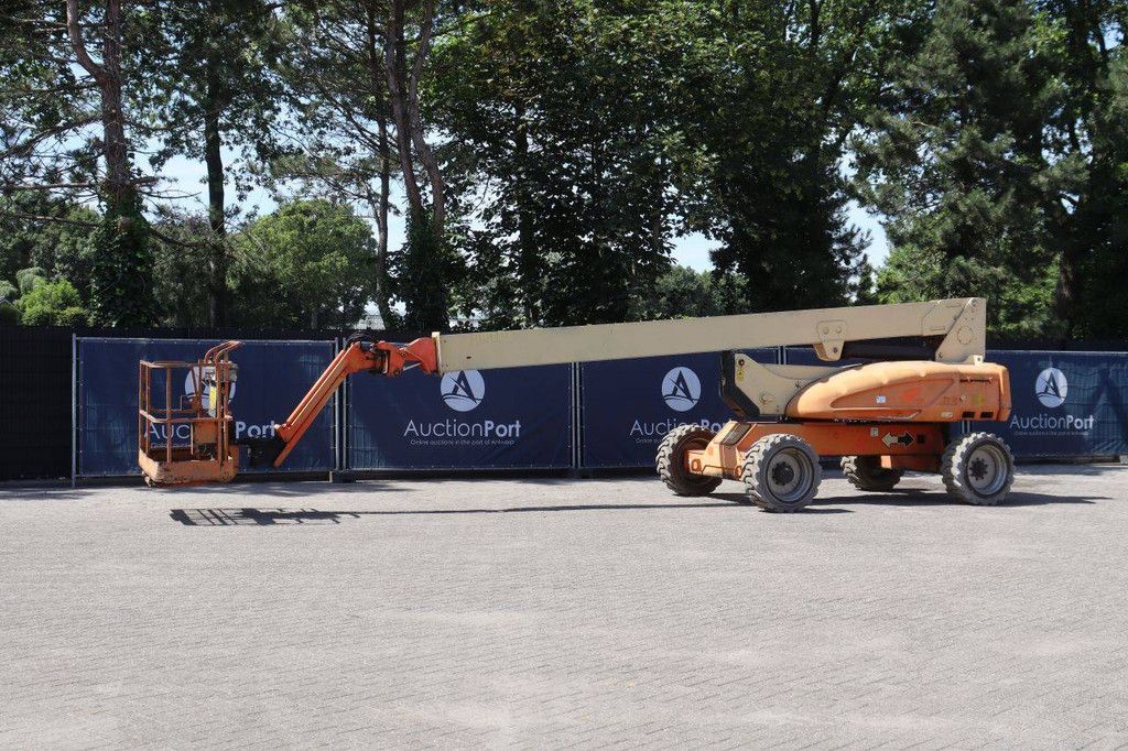 JLG E600JP Articulated Telescopic Boom Lift Electric 230kg 20.39m