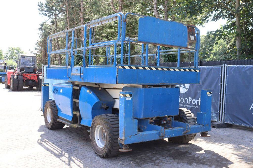 Schaarhoogwerker JLG 339RT Diesel 905kg 12.06m 2008