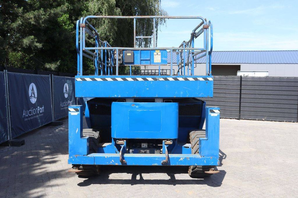 Schaarhoogwerker JLG 339RT Diesel 905kg 12.06m 2008