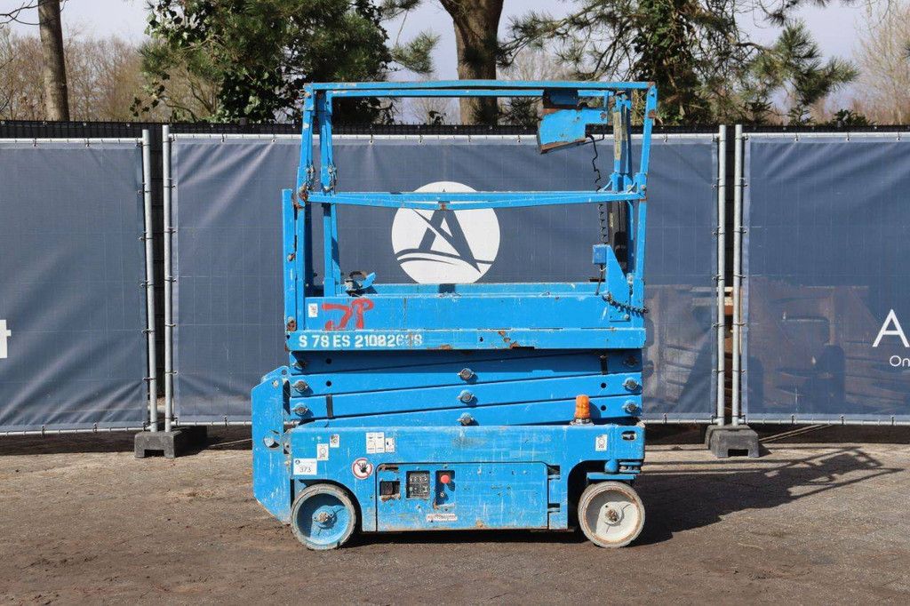 Scissor lift Genie GS-1932 Electric 7.85m 2014