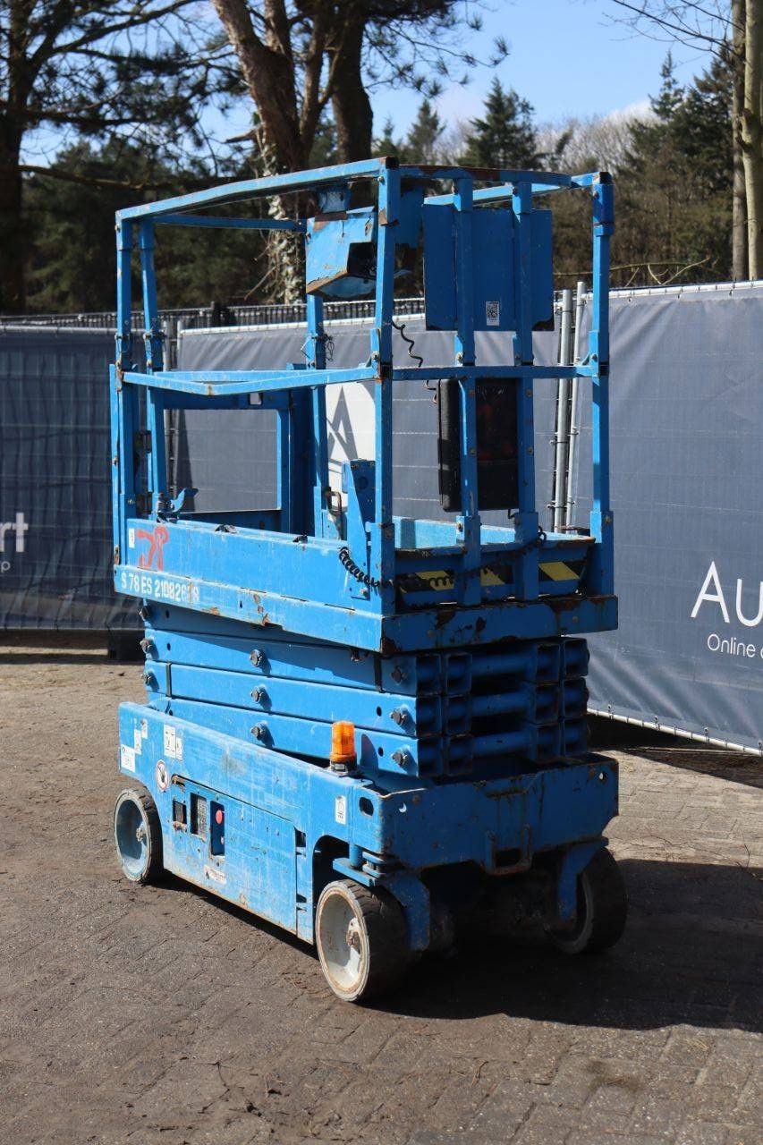 Scissor lift Genie GS-1932 Electric 7.85m 2014