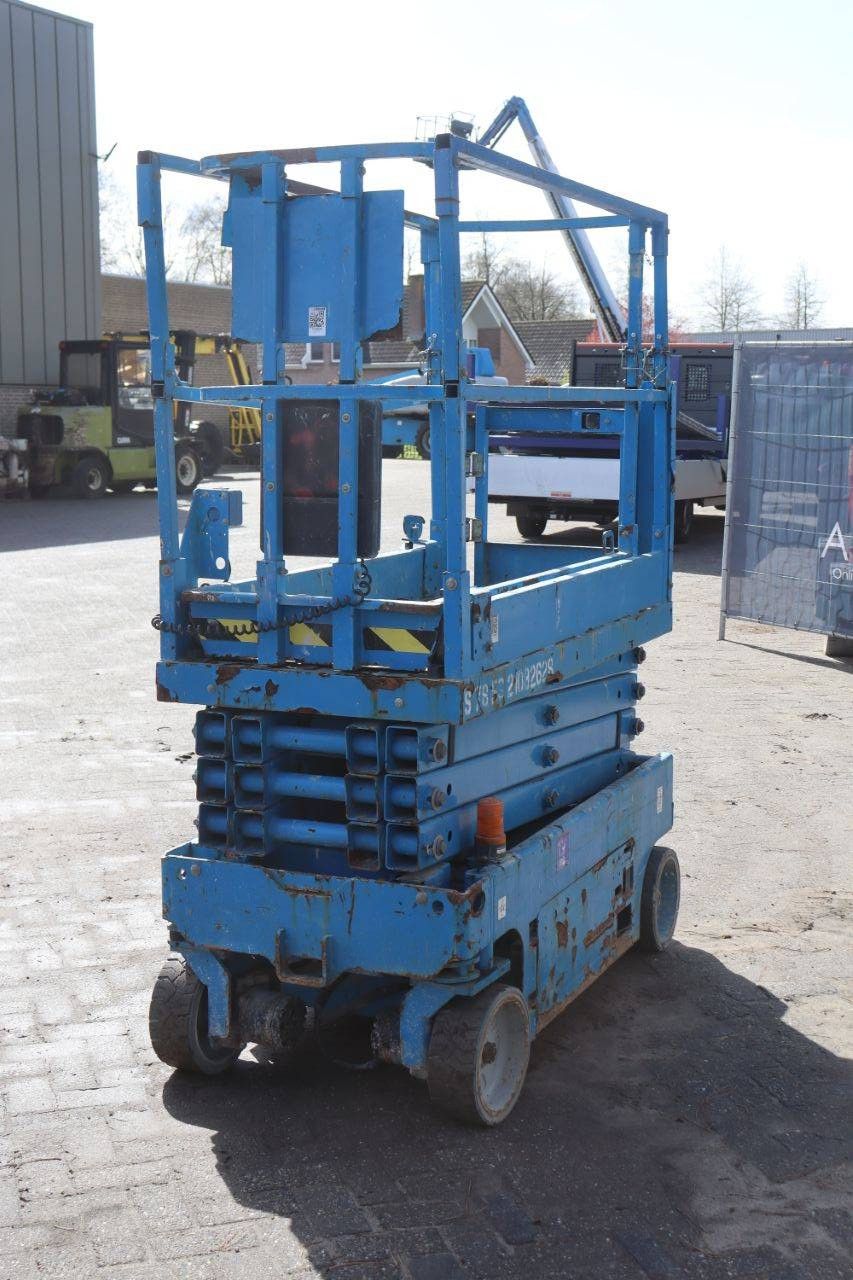 Scissor lift Genie GS-1932 Electric 7.85m 2014