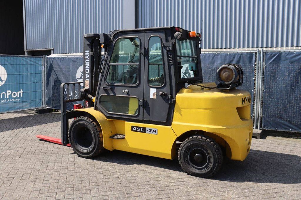 Gabelstapler Hyundai 45L-7A LPG 3205 kg 4,5 m 2013