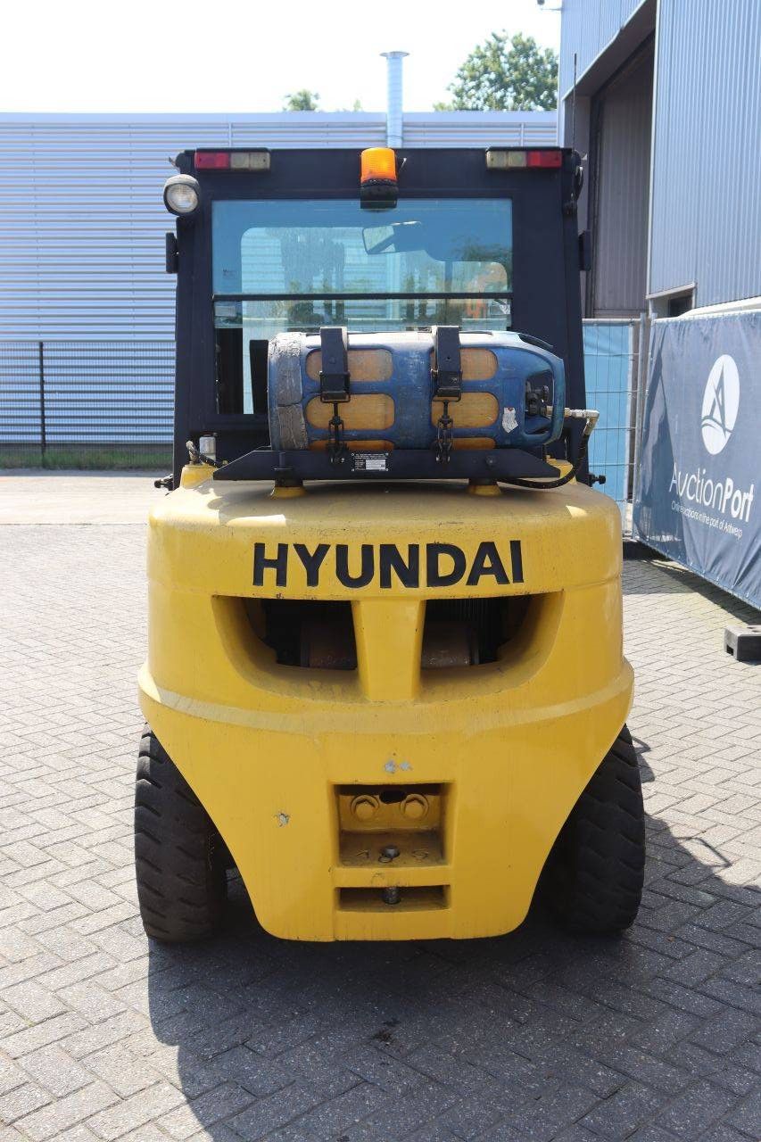 Gabelstapler Hyundai 45L-7A LPG 3205 kg 4,5 m 2013