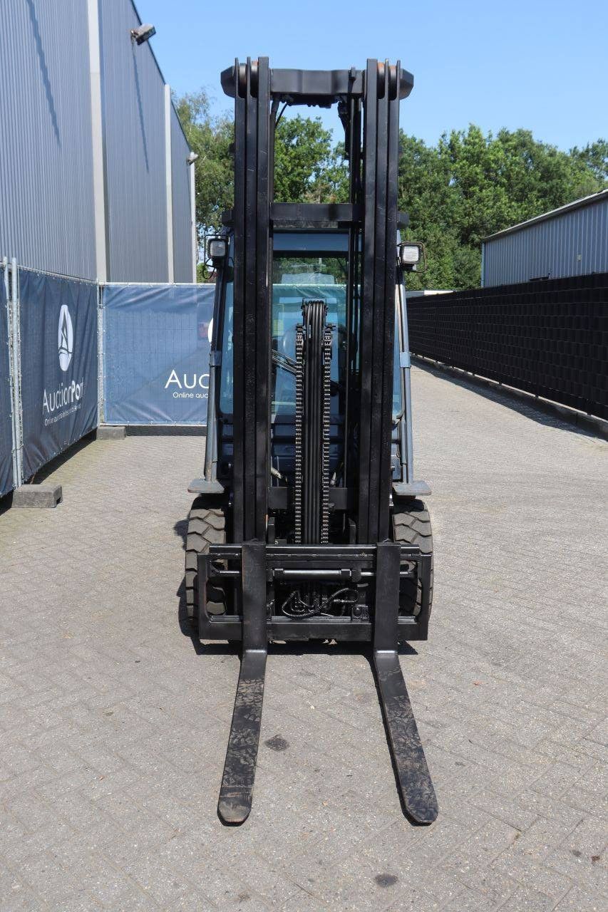 Forklift Toyota 02-8FDF25 Diesel 2500kg 6.0m 2010