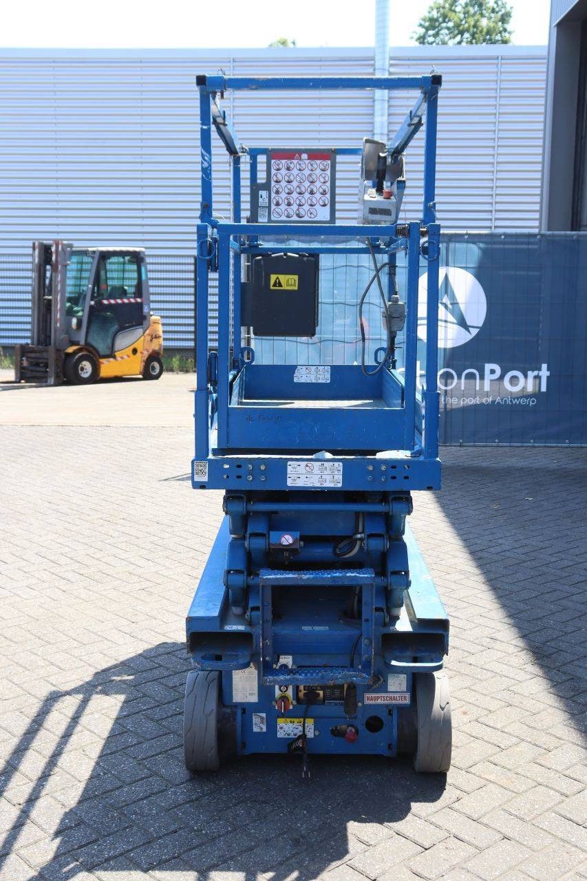 Skyjack SJIII-3219 Electric Scissor Lift 227kg 7.8m 2015