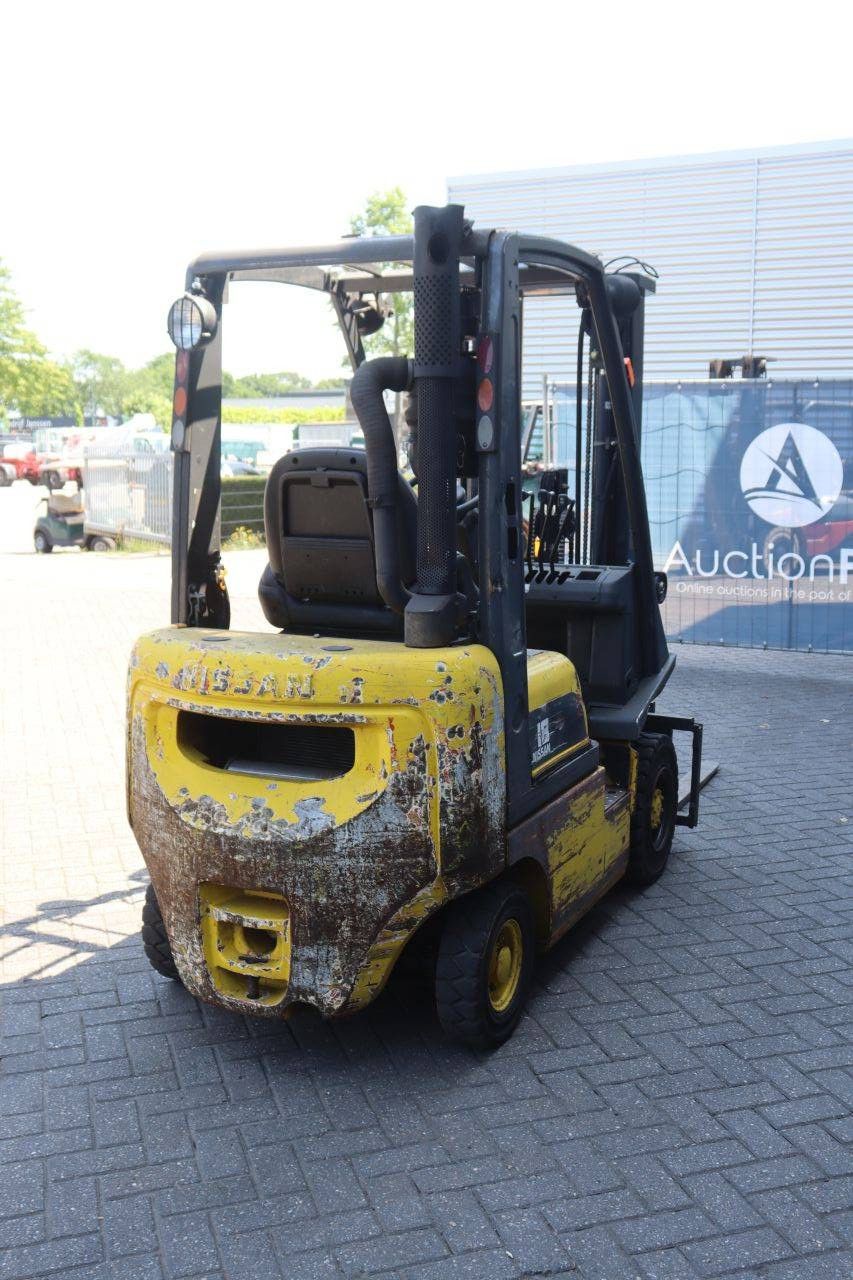 Forklift Nissan FD01A18Q Diesel 1750kg 4.7m 2005