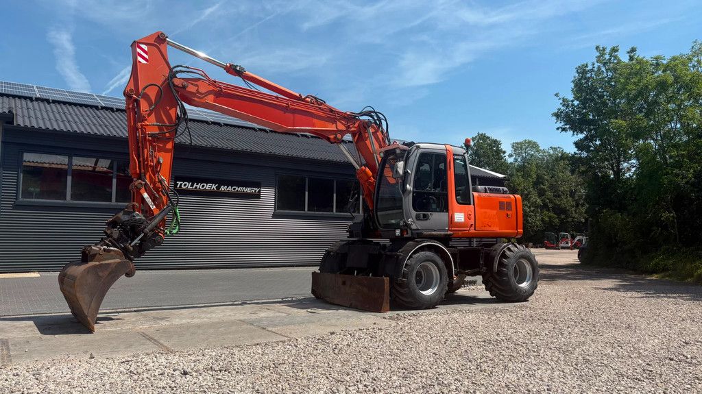 Hitachi ZX 160 W