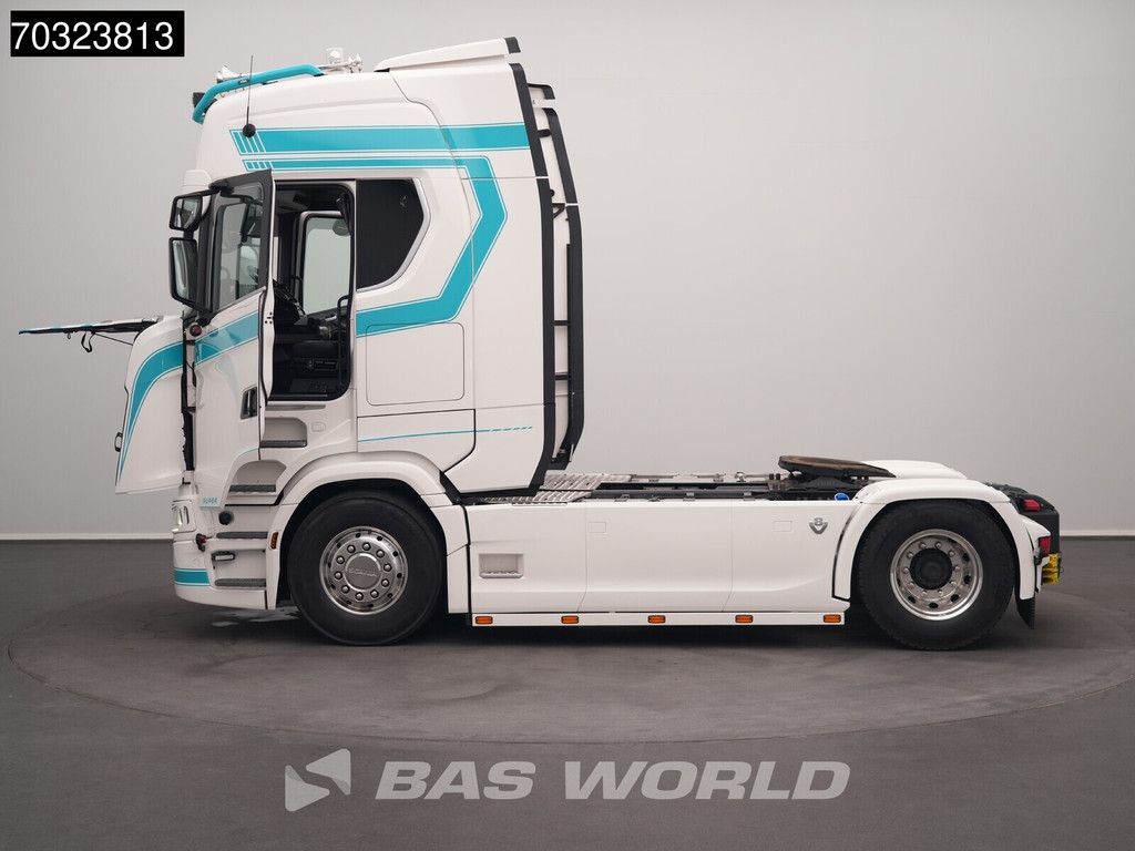 Scania S590 4X2 V8 Retarder Full-Air 2x Tanks Standklima ACC Navi Leder Alcoa's