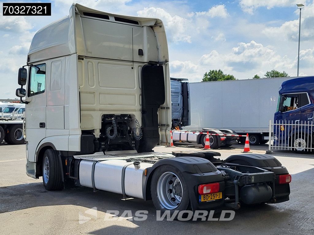 DAF XF XF 4X2 Mega NL-Truck APK Retarder 2x Tanks Standklima ACC SSC