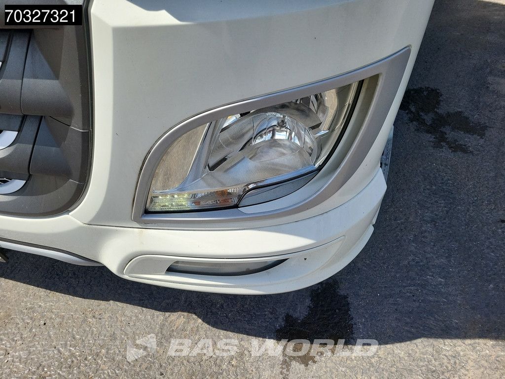 DAF XF XF 4X2 Mega NL-Truck APK Retarder 2x Tanks Standklima ACC SSC