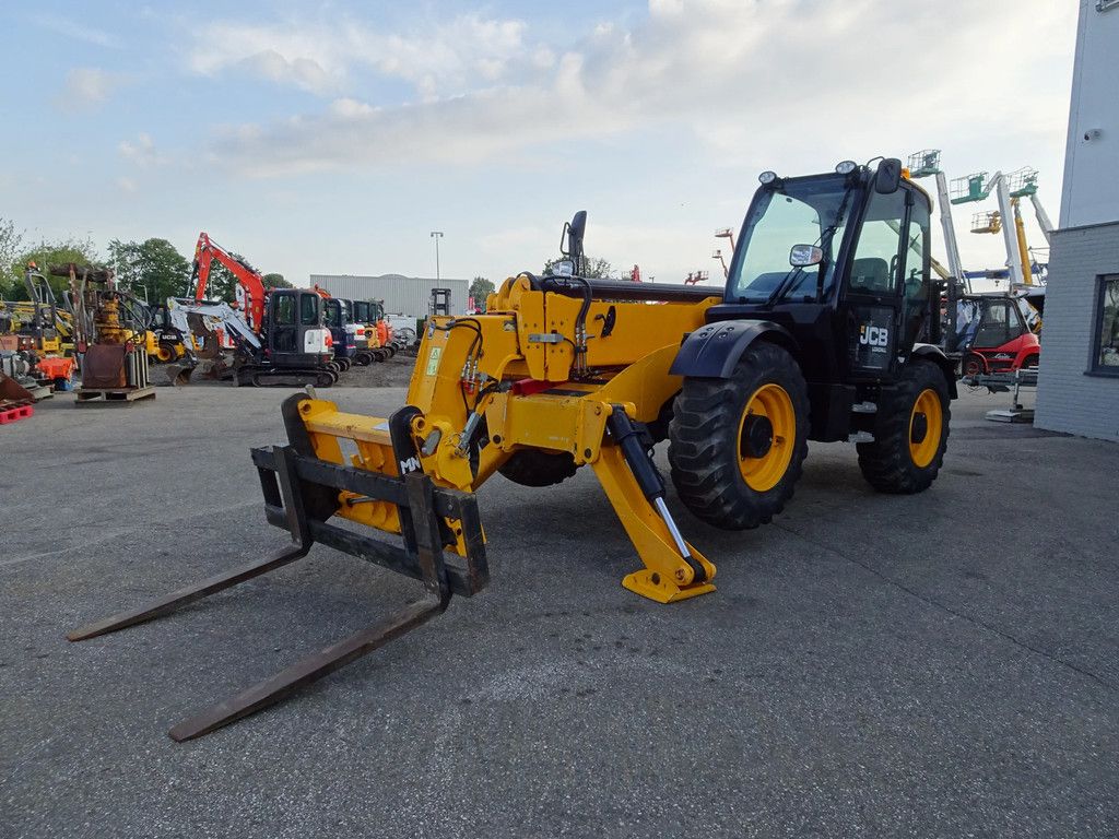 JCB 540-140