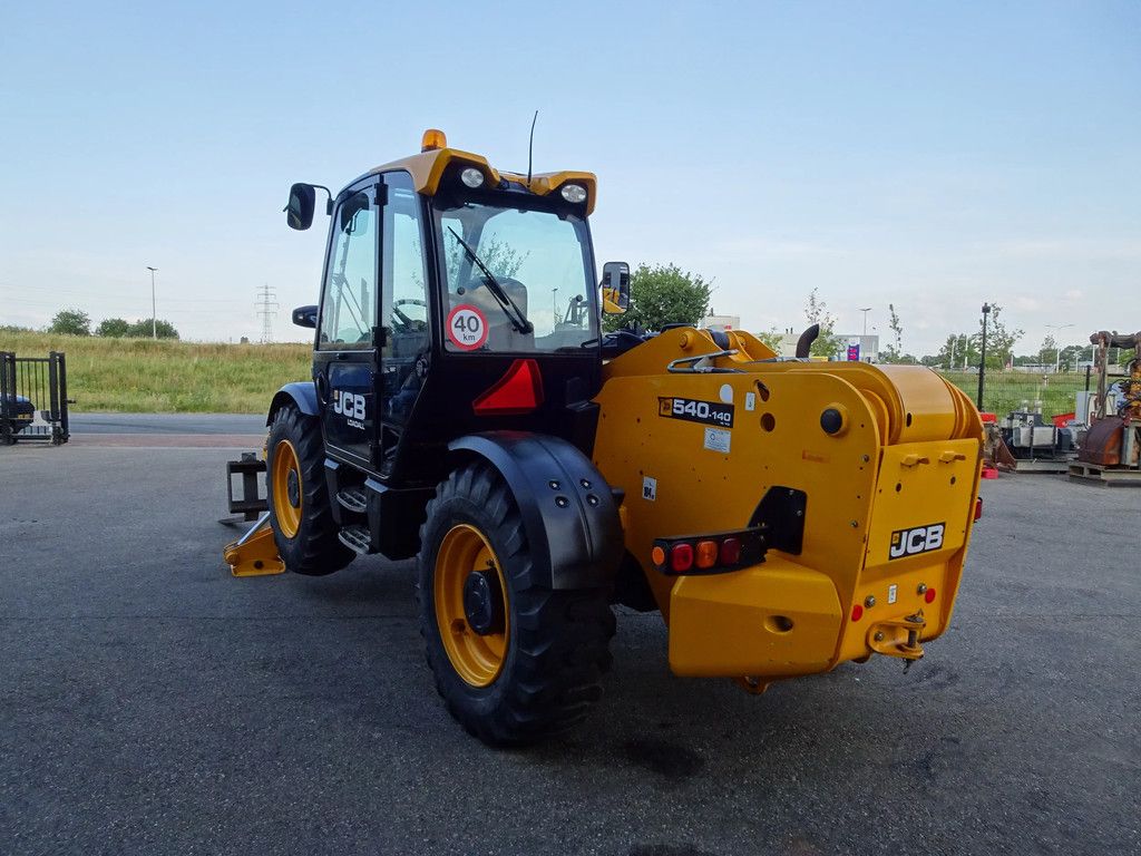 JCB 540-140
